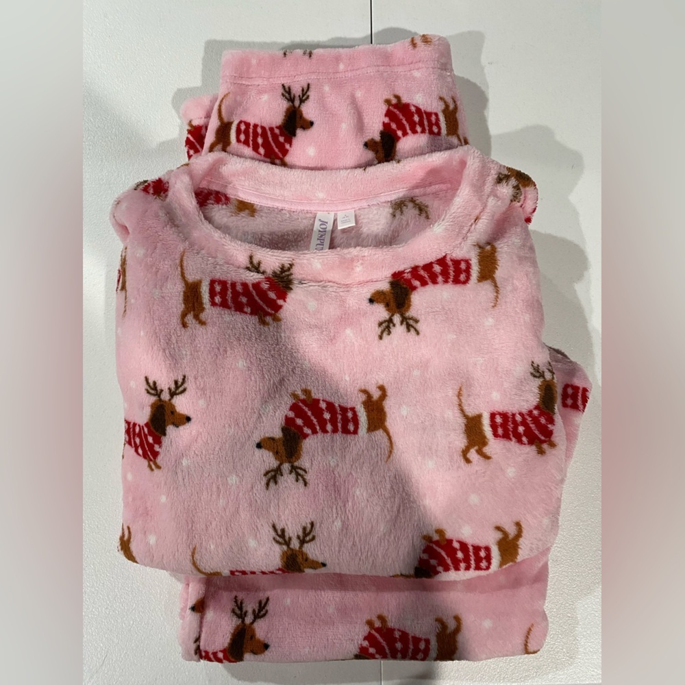 Joy spun pajamas set small